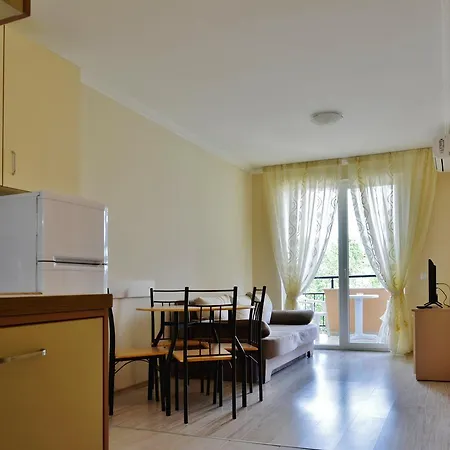 Vip Zone Aparthotel Nessebar